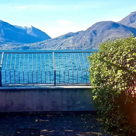 アパート Cozy By Design